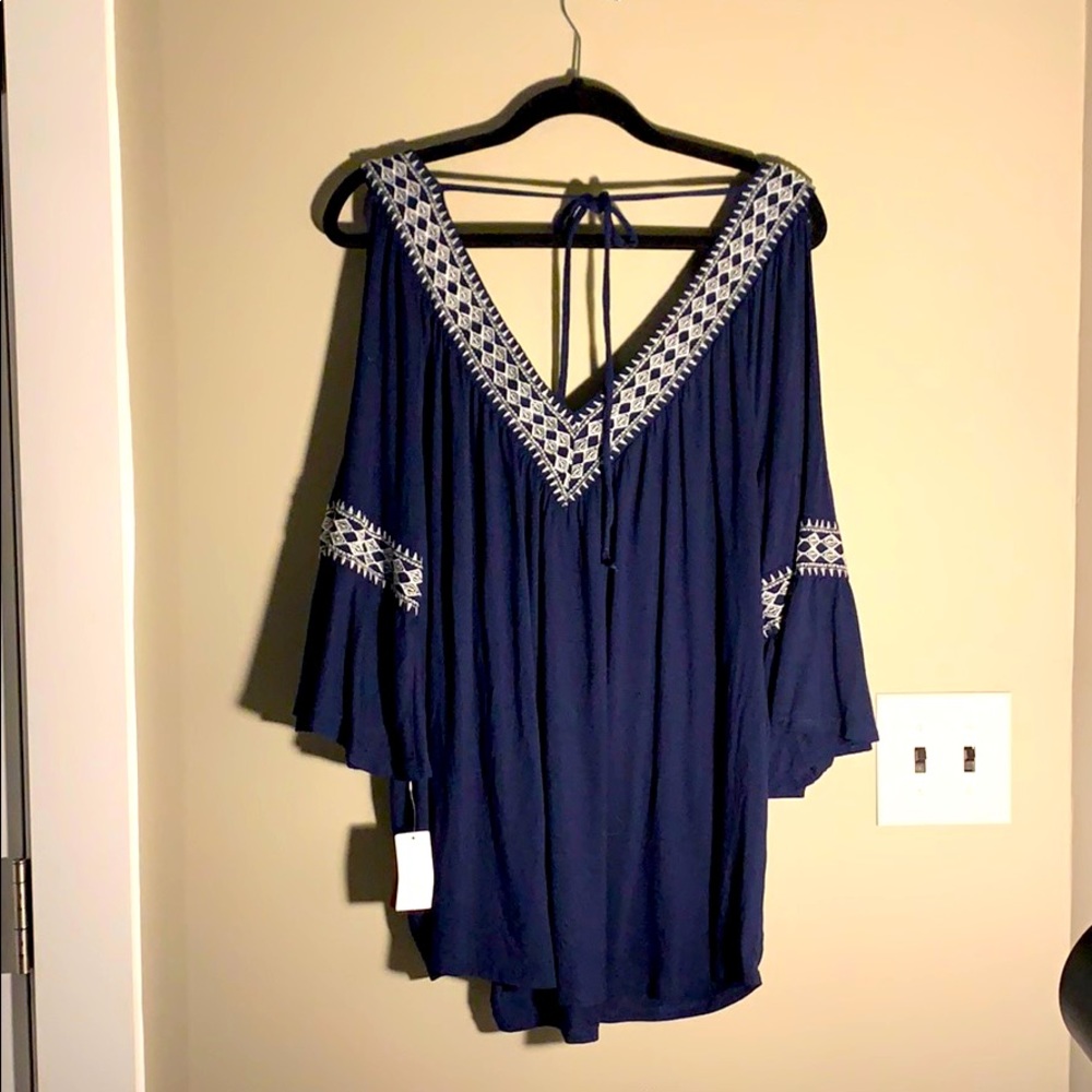 Emma Navy top with sleeves cut out and tie in back